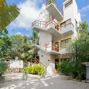 Amigos Apartment