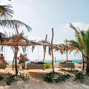 5* Otel Ikal