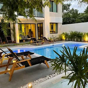 2* Апарт-отель The Reserve