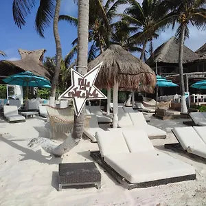 Estrellas - Located At The Party Zone Tulum